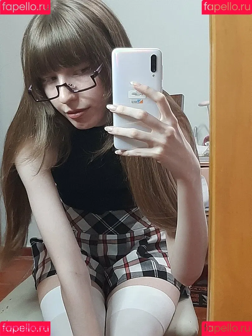 Kiki Glitter Cosplay Onlyfans Photo Gallery 