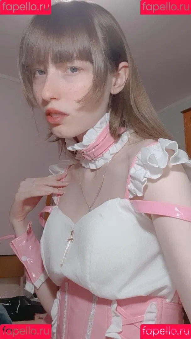 Kiki Glitter Cosplay Onlyfans Photo Gallery 