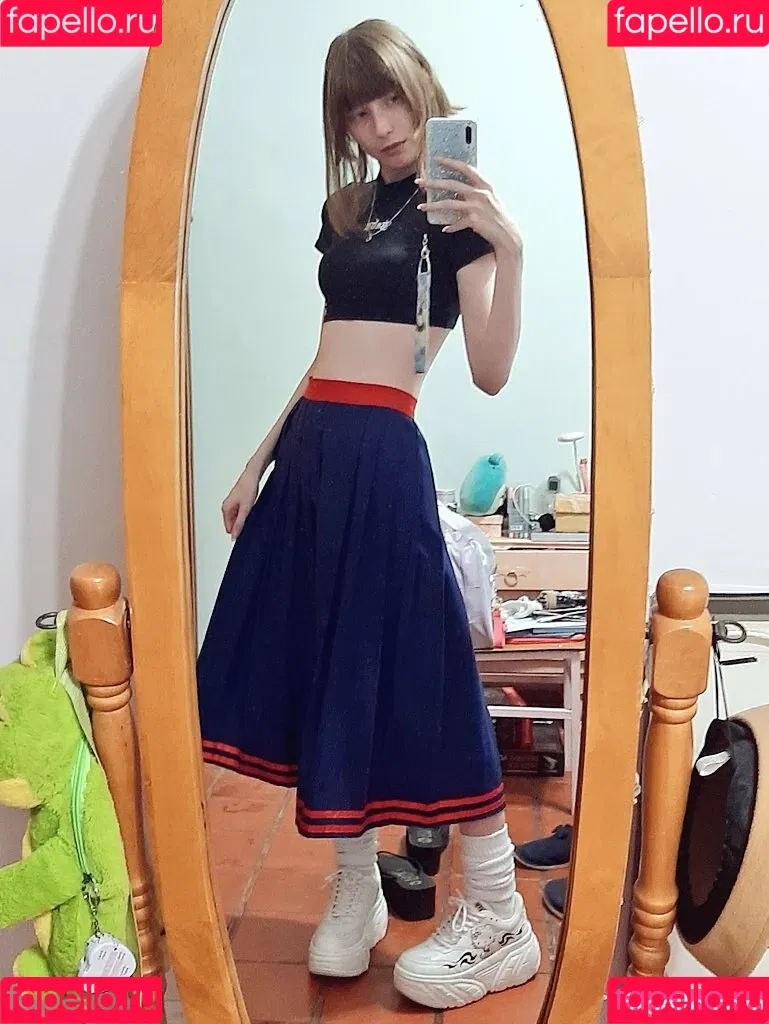 Kiki Glitter Cosplay Onlyfans Photo Gallery 