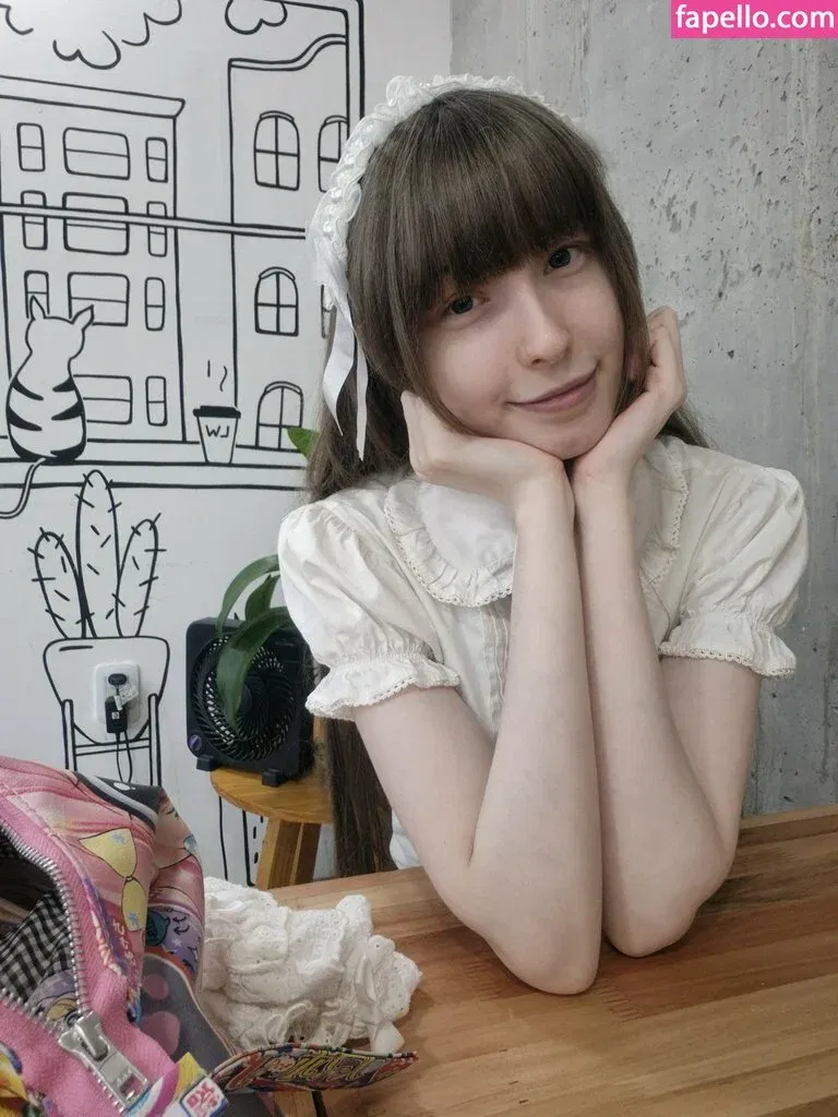 Kiki Glitter Cosplay Onlyfans Photo Gallery 