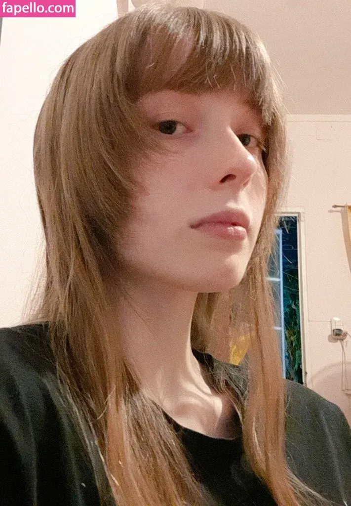 Kiki Glitter Cosplay Onlyfans Photo Gallery 