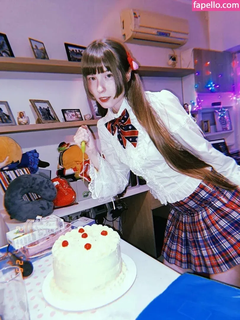 Kiki Glitter Cosplay Onlyfans Photo Gallery 