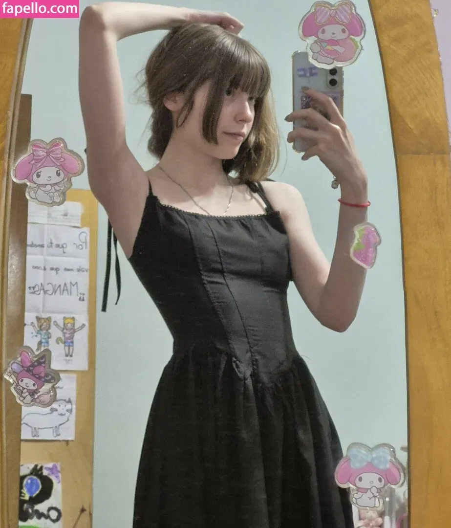 Kiki Glitter Cosplay Onlyfans Photo Gallery 