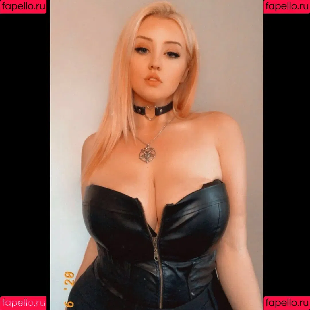Alexis Marie Onlyfans Photo Gallery 