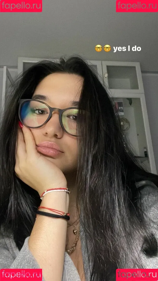 Eva Lys Onlyfans Photo Gallery 