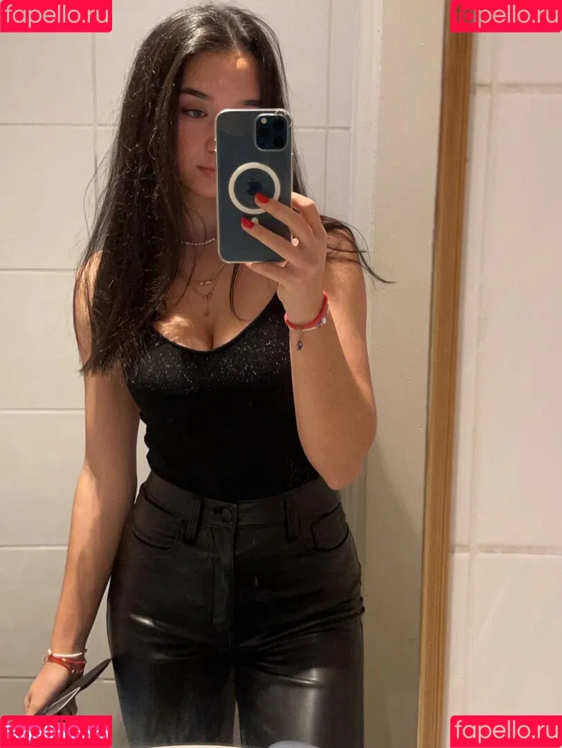 Eva Lys Onlyfans Photo Gallery 