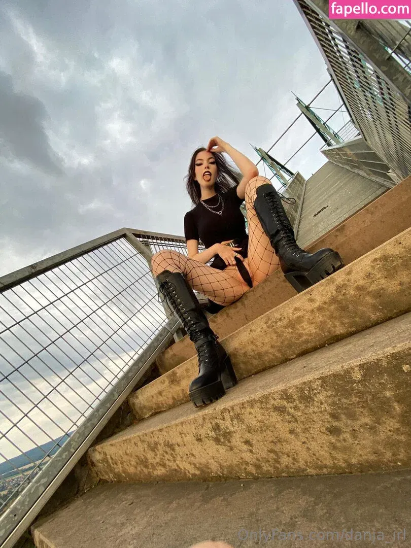 danja.cos Onlyfans Photo Gallery 