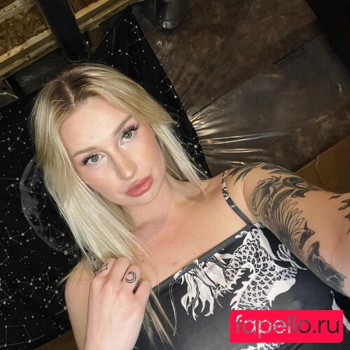 Cassandra Banks Nude Onlyfans Photo 41
