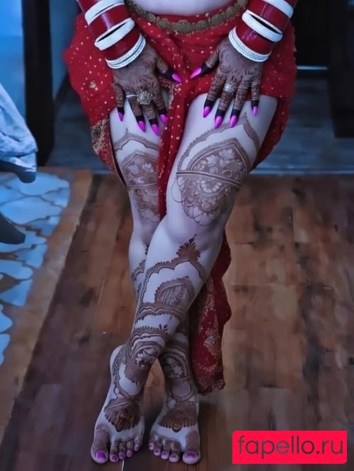 Desi Nude Onlyfans Photo 4
