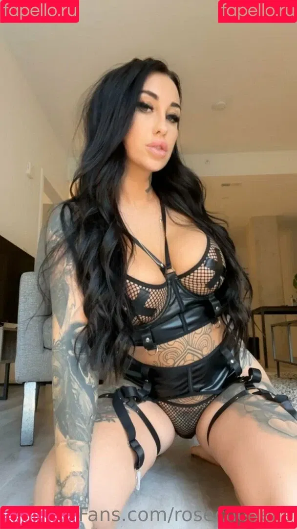 rosechevelle Onlyfans Photo Gallery 