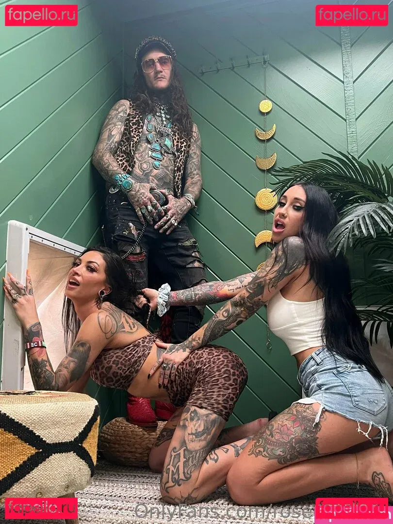 rosechevelle Onlyfans Photo Gallery 