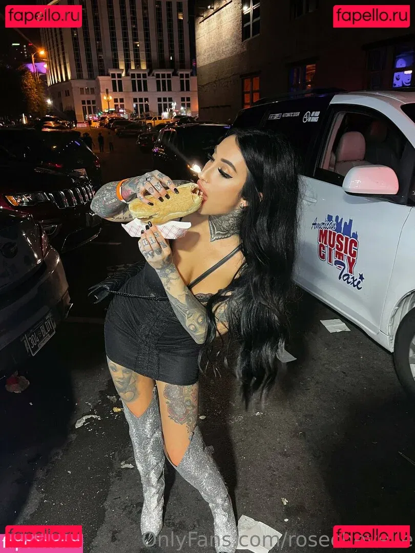 rosechevelle Onlyfans Photo Gallery 