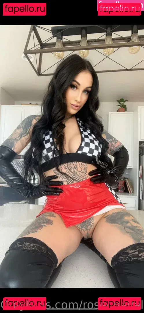 rosechevelle Onlyfans Photo Gallery 