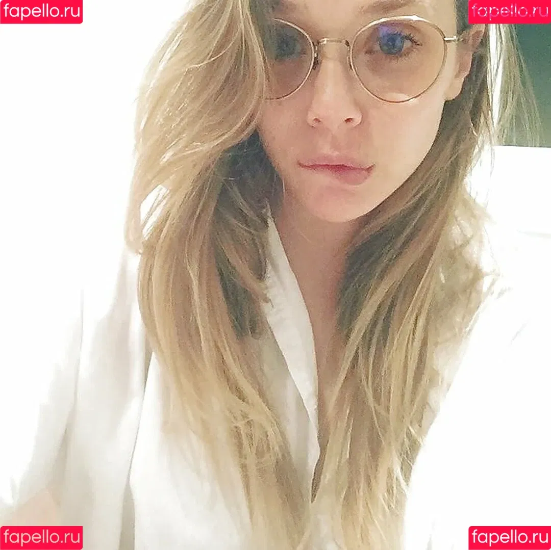 Elizabeth Olsen Onlyfans Photo Gallery 