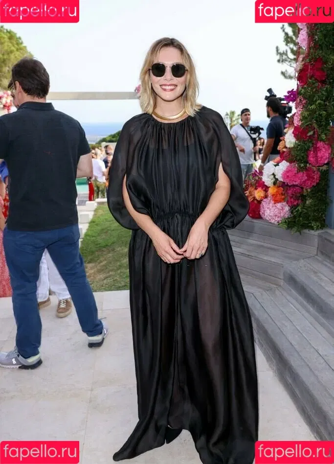 Elizabeth Olsen Onlyfans Photo Gallery 