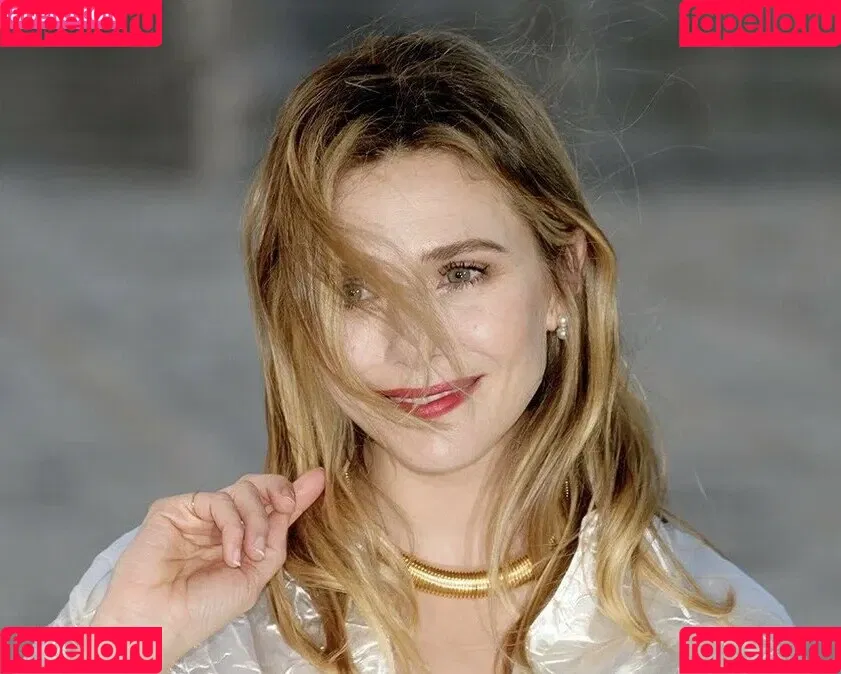 Elizabeth Olsen Onlyfans Photo Gallery 