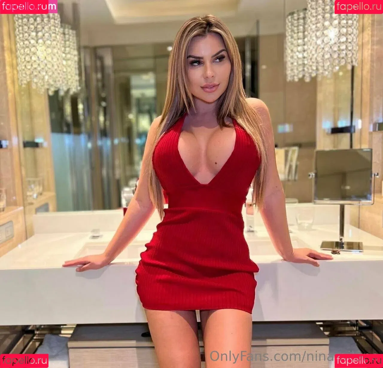 Nina Milano Onlyfans Photo Gallery 