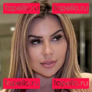 Nina Milano Onlyfans Photo Gallery 