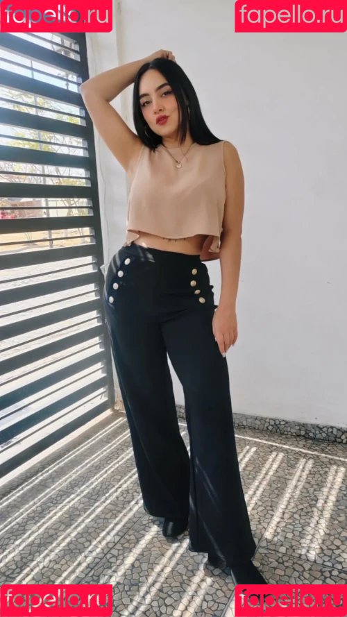 Dulce Soltero Onlyfans Photo Gallery 