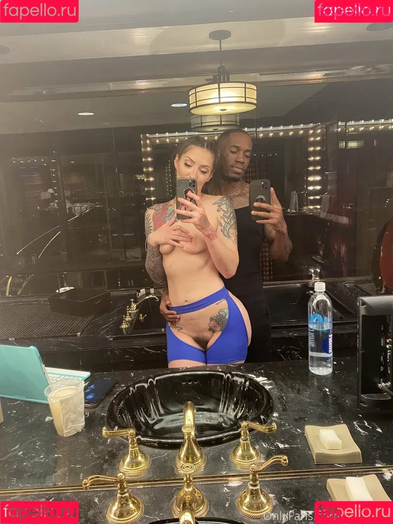 OftenElle Onlyfans Photo Gallery 