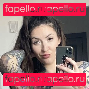 OftenElle Onlyfans Photo Gallery 