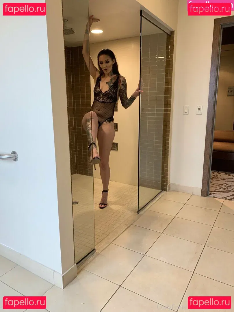 OftenElle Onlyfans Photo Gallery 