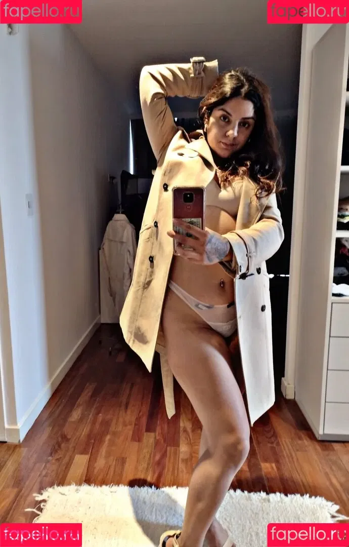 viperlatina Onlyfans Photo Gallery 