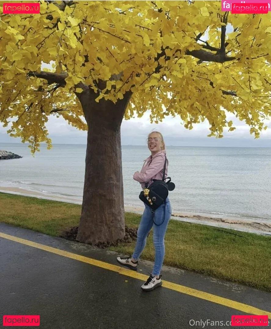 vv_levia Onlyfans Photo Gallery 