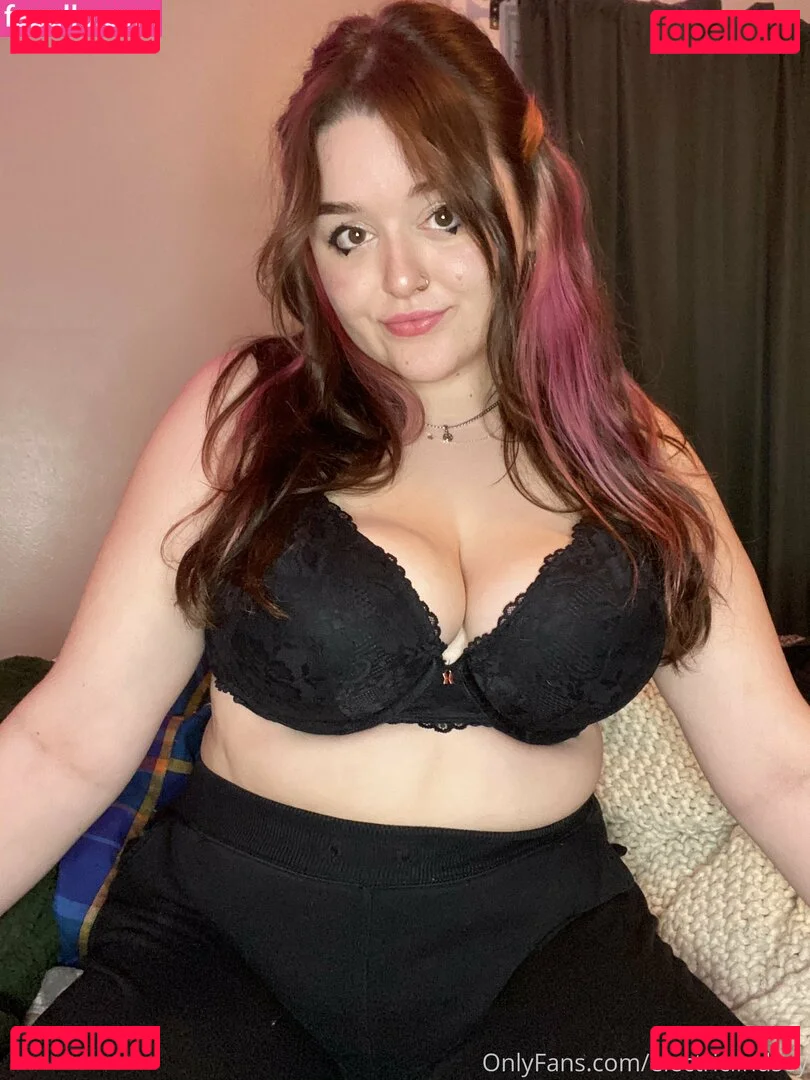 Electriclindsey Onlyfans Photo Gallery 