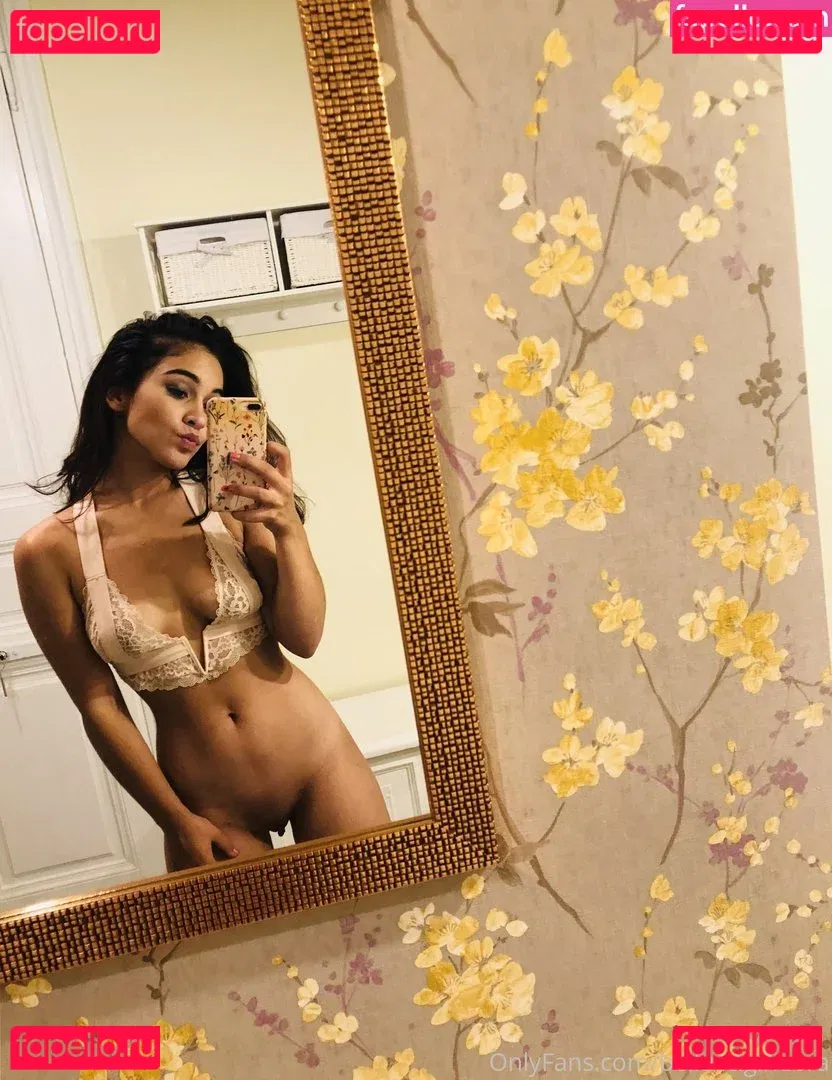 Ginebra Bellucci Onlyfans Photo Gallery 