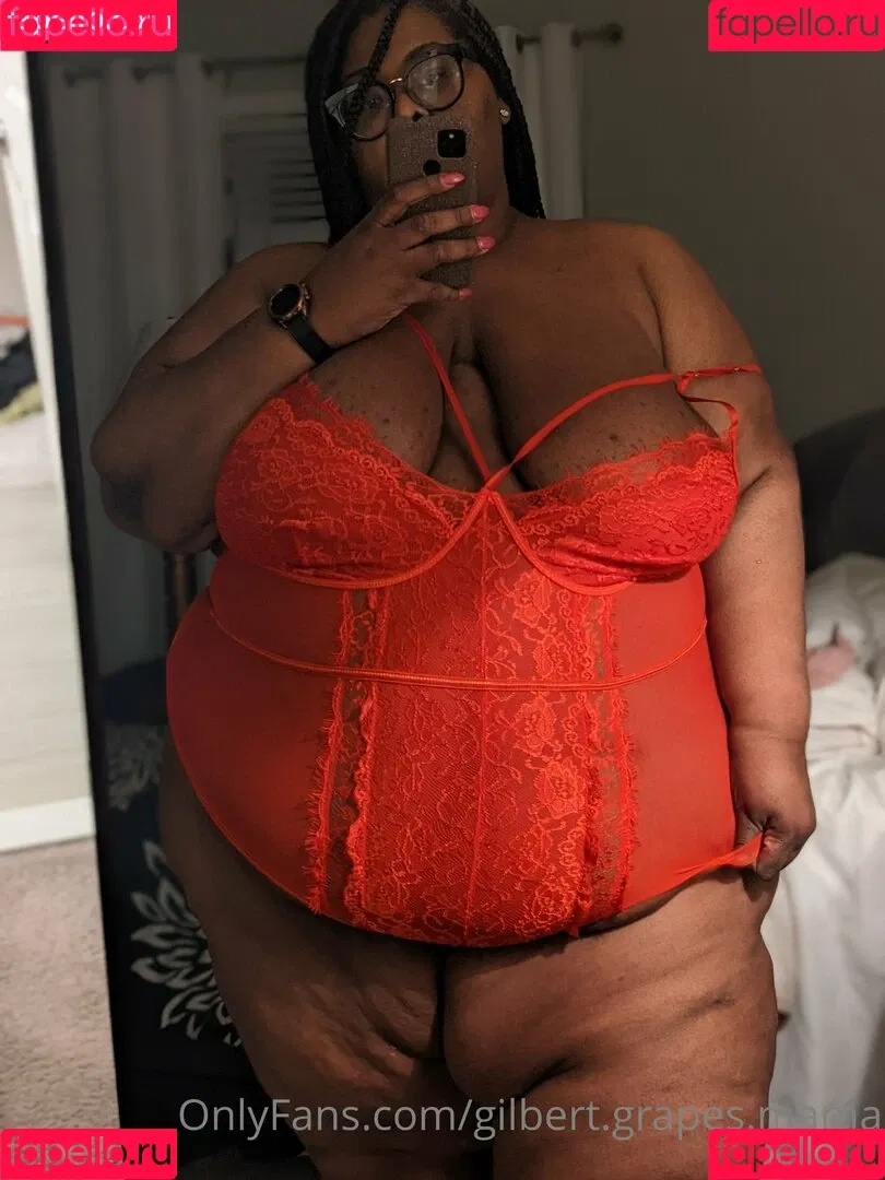 gilbert.grapes.mama Onlyfans Photo Gallery 