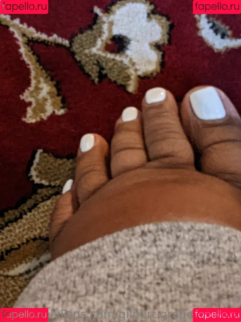 gilbert.grapes.mama Onlyfans Photo Gallery 
