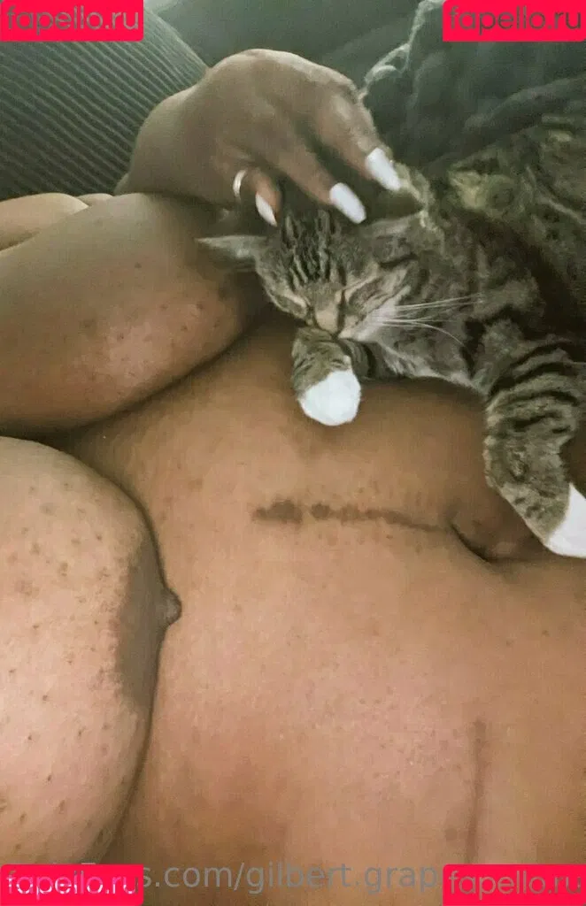gilbert.grapes.mama Onlyfans Photo Gallery 
