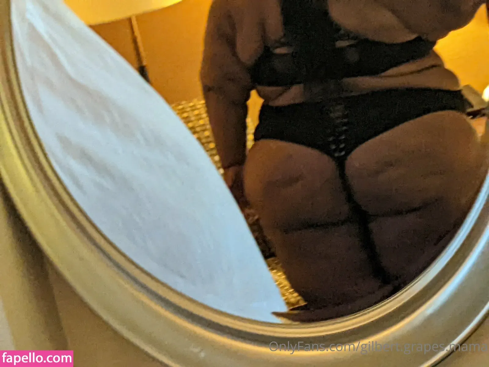 gilbert.grapes.mama Onlyfans Photo Gallery 