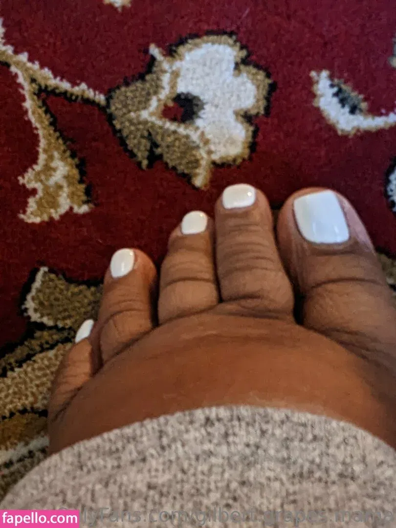 gilbert.grapes.mama Onlyfans Photo Gallery 