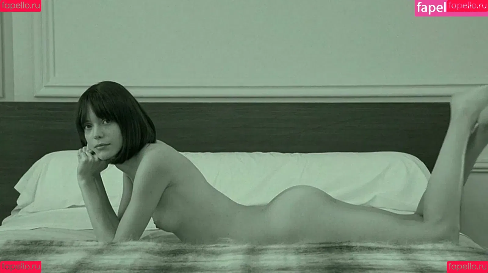 Stacy Martin Onlyfans Photo Gallery 