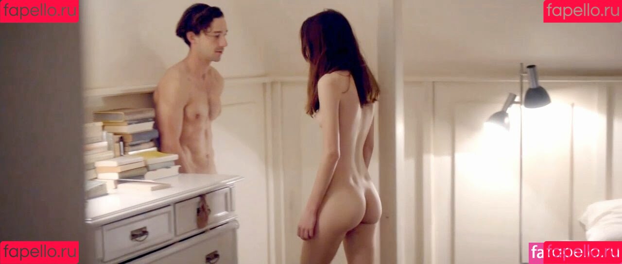 Stacy Martin Onlyfans Photo Gallery 