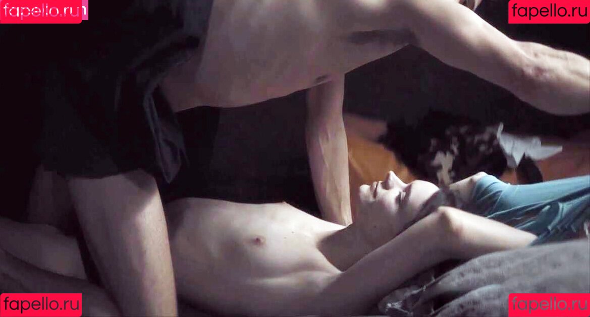 Stacy Martin Onlyfans Photo Gallery 