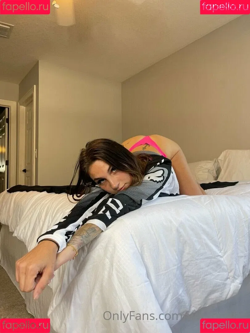 yourslutnatalie Onlyfans Photo Gallery 