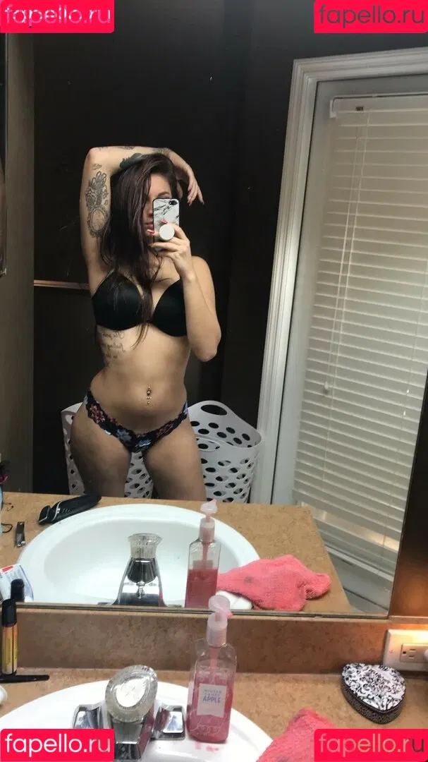 yourslutnatalie Onlyfans Photo Gallery 