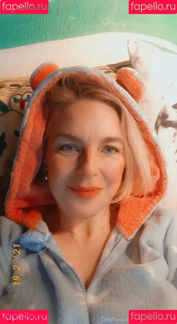frauleinschmittfree Onlyfans Photo Gallery 
