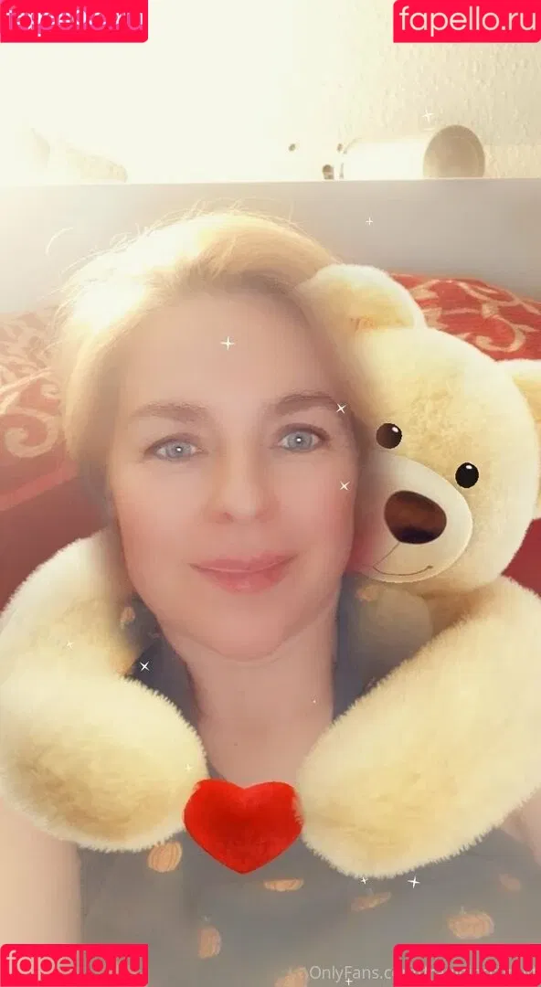 frauleinschmittfree Onlyfans Photo Gallery 