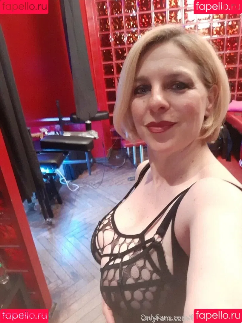 frauleinschmittfree Onlyfans Photo Gallery 