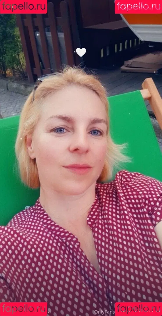 frauleinschmittfree Onlyfans Photo Gallery 
