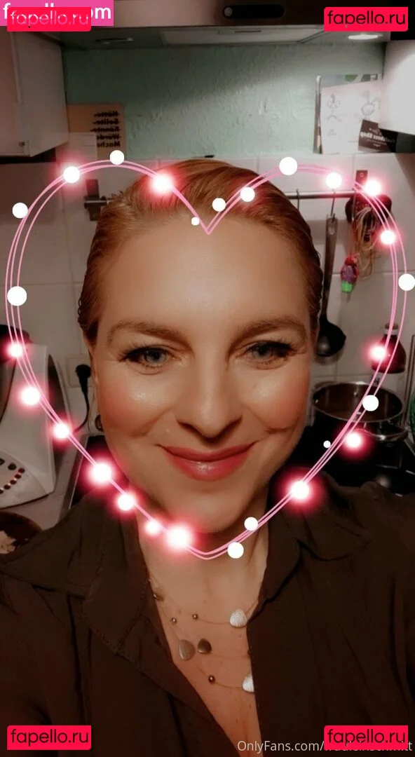 frauleinschmittfree Onlyfans Photo Gallery 