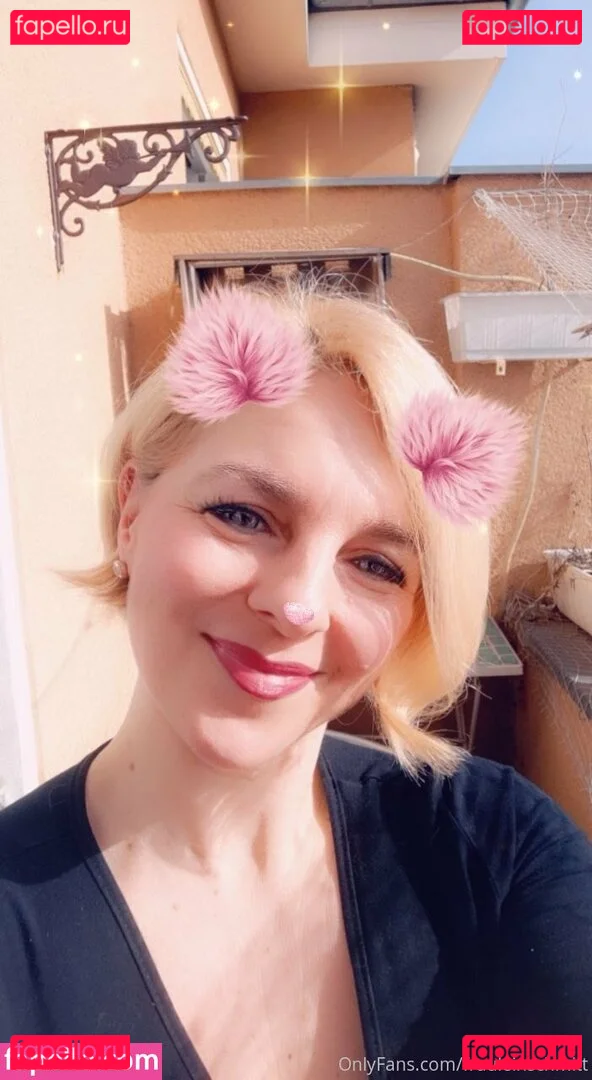 frauleinschmittfree Onlyfans Photo Gallery 