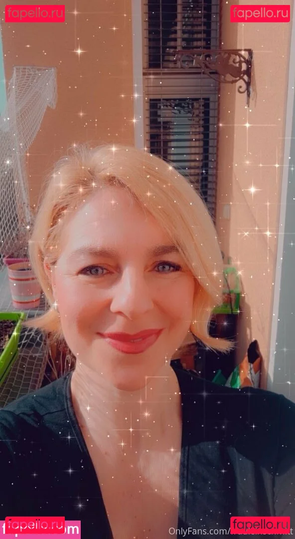 frauleinschmittfree Onlyfans Photo Gallery 