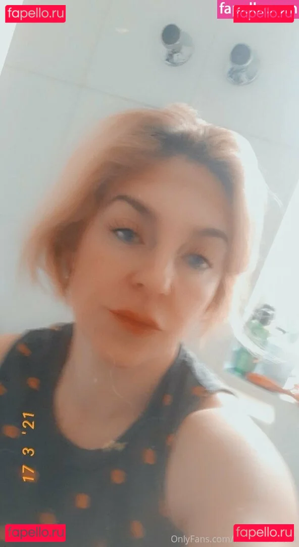 frauleinschmittfree Onlyfans Photo Gallery 