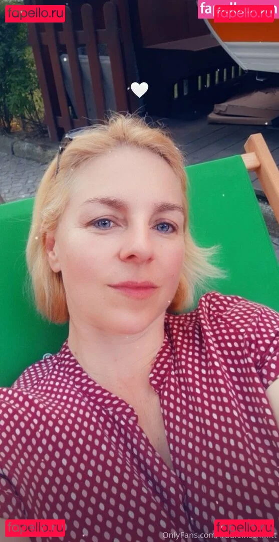 frauleinschmittfree Onlyfans Photo Gallery 