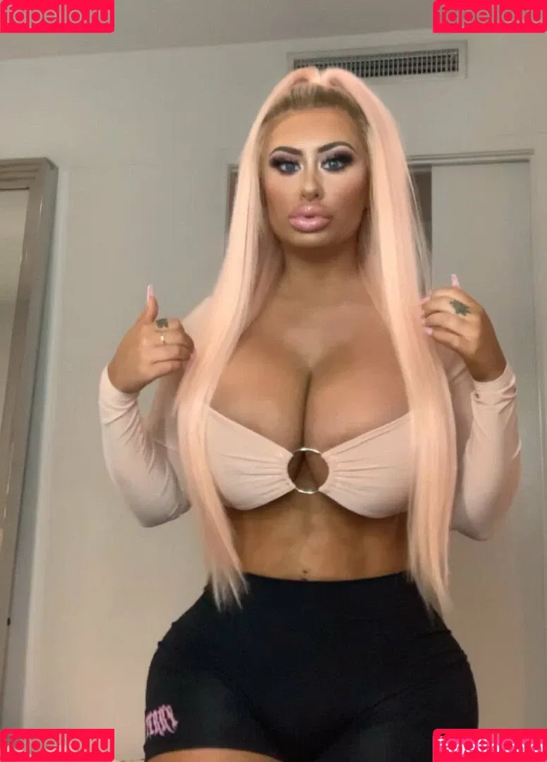mssnewbooty Onlyfans Photo Gallery 